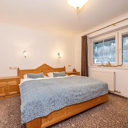 Appart hôtel Therese 3*