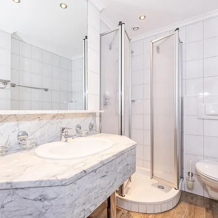 Therese Appart hôtel 3*