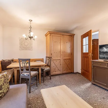 Appart hôtel Therese 3*